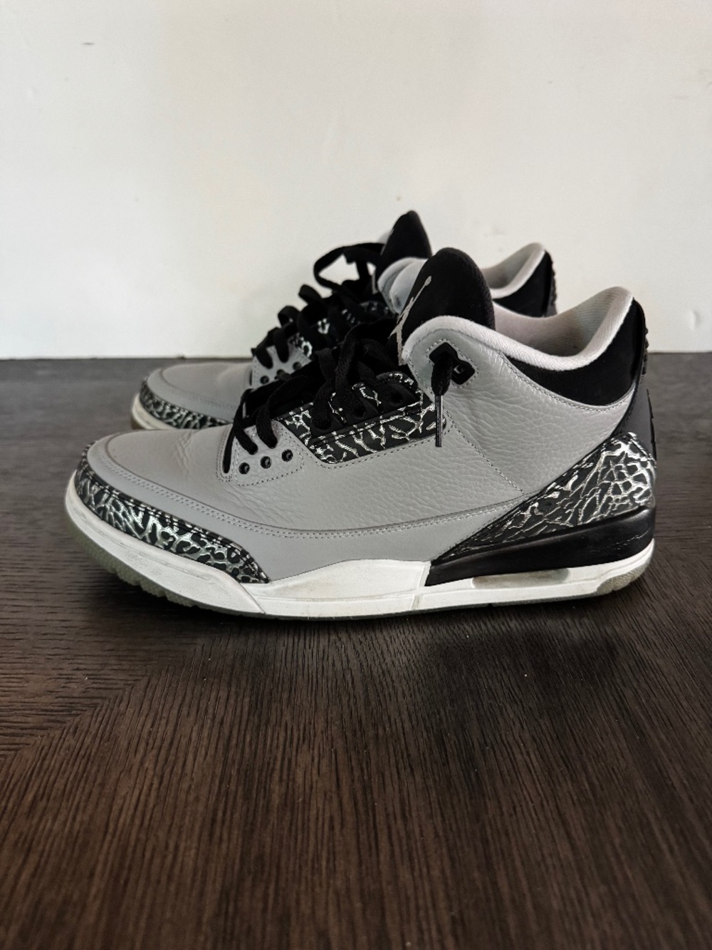 Nike Air Jordan 3 Retro Wolf Grey Metallic Silver Black  Men's 10.5  136064-004